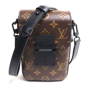 LOUIS VUITTON Black Shoulder Bag